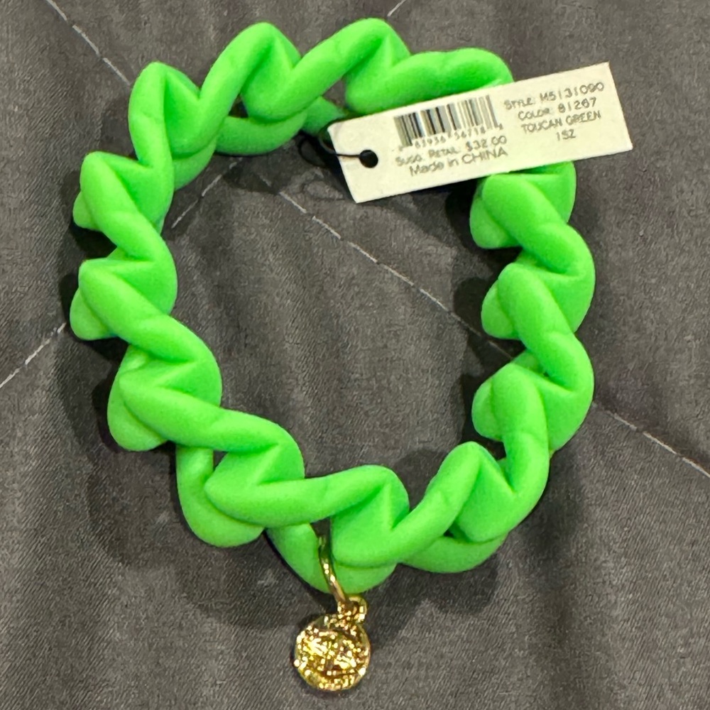 Marc by Marc Jacobs bracelet with gold charm NWT